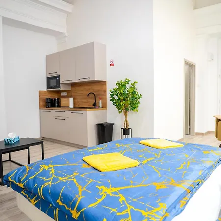 Apartment Cozy Main Square Iii With Breakfast *