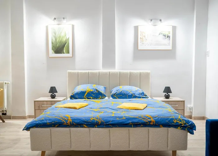 Cozy Main Square Iii With Breakfast *