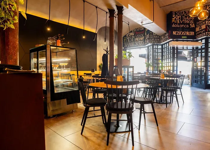 Apartment Cozy Main Square Iii With Breakfast *